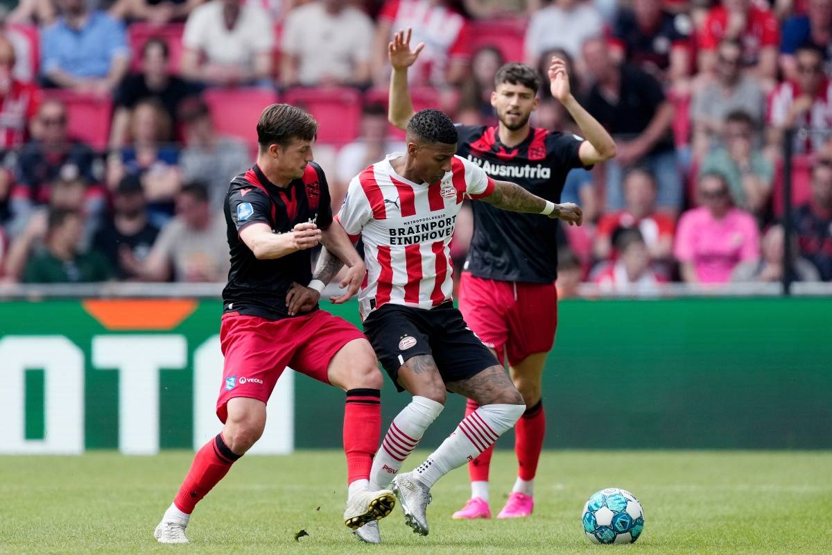 届短池世界 届短池世界