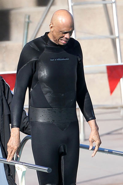 忍苦吞逆转 忍苦吞逆转