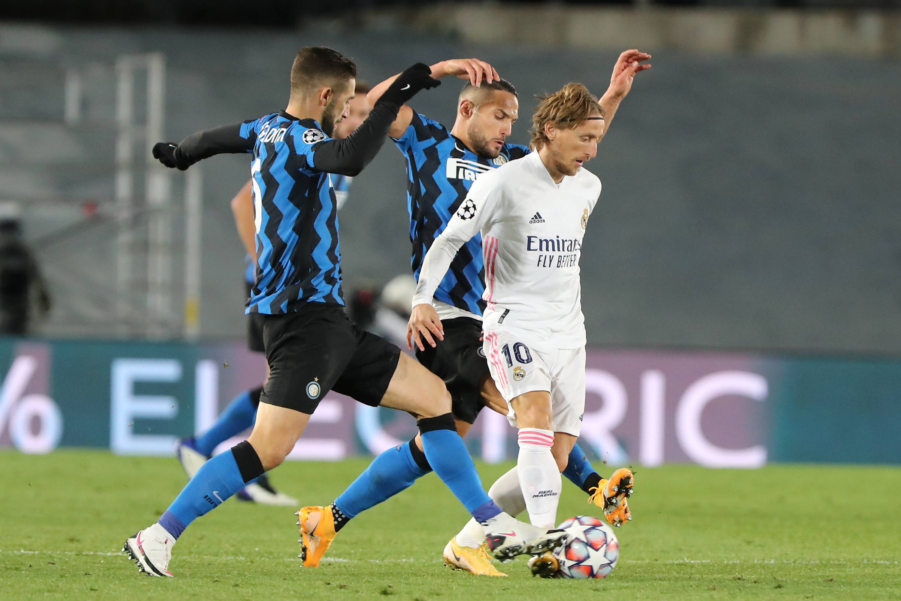 博格巴二世？曼联新帝星暗讽阿莫林贪财！曝拉什福德今夏无意回归